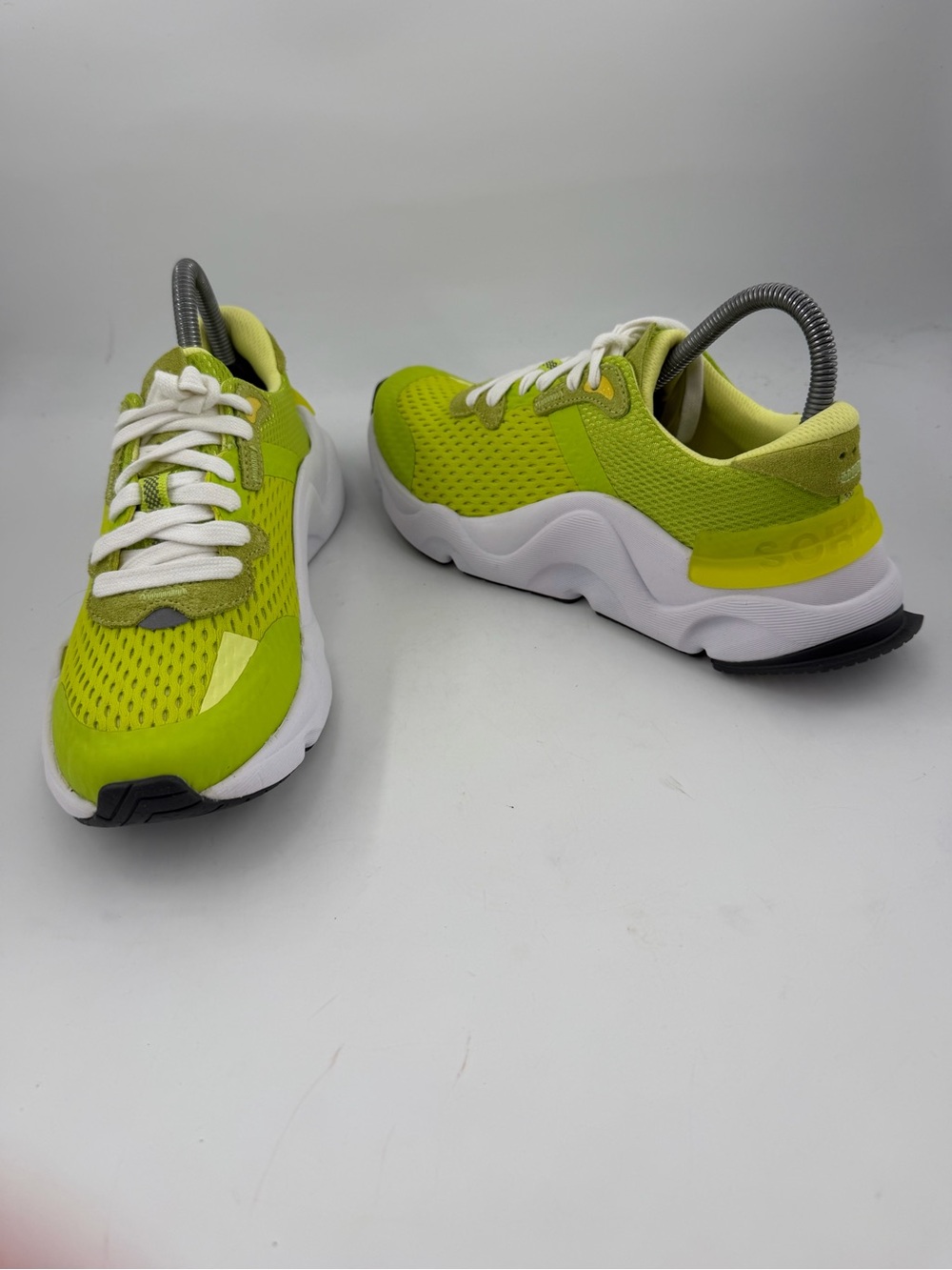 Sorel Women’s Kinetic RNEGD - SZ 7.5- Acid Green Lace-Up Sneakers Shoes - Picture 13 of 15